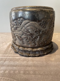 A Chinese Zitan wood 'chilong' brush pot, 17/18th C.