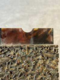 A Chinese jade carving, a tortoiseshell card holder and an iron-red snuff bottle, 19th C.