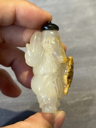 Six Chinese carved jade and agate 'figural' snuff bottles, 19/20th C.