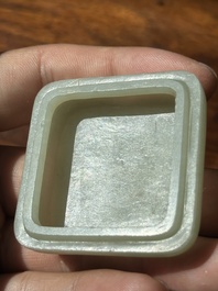 A square Chinese jade box and cover, 18/19th C.