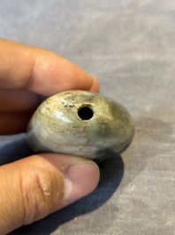 Three Chinese jade snuff bottles, 19/20th C.