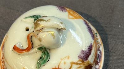 Four Chinese famille rose cups and saucers and an ewer with design of two horses, Qianlong