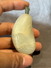 A fine Chinese celadon jade 'dragonfly' snuff bottle and stopper, Daoguang