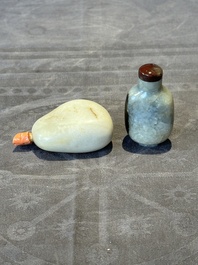 Two Chinese jade snuff bottles, 19th C.