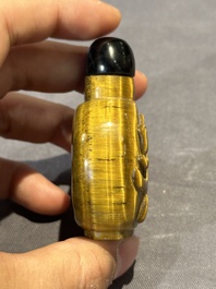 Six Chinese snuff bottles in various carved gemstones, 19/20th C.