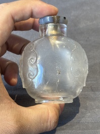 Six Chinese rock crystal and agate snuff bottles, 19/20th C.