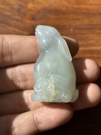 A Chinese grey jade carving of a hare, Qing