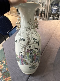 Five various Chinese famille rose vases, 19/20th C.