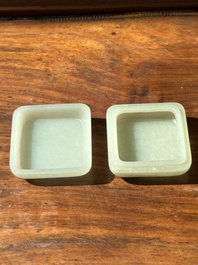 A square Chinese jade box and cover, 18/19th C.