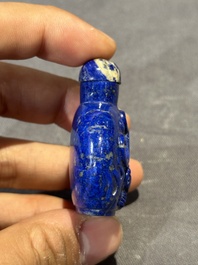 Six Chinese snuff bottles in various carved gemstones, 19/20th C.