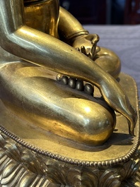A rare Chinese gilt bronze Buddha Shakyamuni, 18th C.