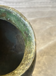 Two Chinese archaic bronze food vessels, 'ding 鼎', Han