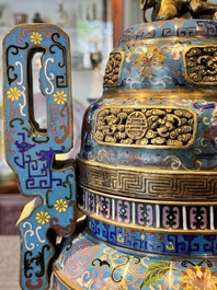 A pair of Chinese cloisonn&eacute; censers with covers and stands, 19/20th C.