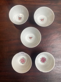 Five Chinese famille rose cups and six saucers with floral decor, Yongzheng/Qianlong