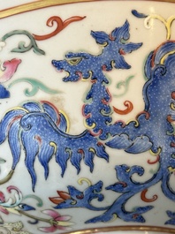 A Chinese famille rose 'phoenix' bowl, Guangxu mark, 19th C.