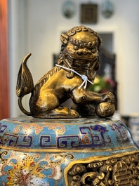 A pair of Chinese cloisonn&eacute; censers with covers and stands, 19/20th C.