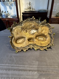 A French ormolu inkwell inset with Chinese verte biscuit porcelain, 19th C. and Kangxi