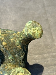 A Chinese archaic bronze tripod food vessel, 'li 鬲', late Western Zhou/early Eastern Zhou