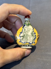 Seven various Chinese snuff bottles, Qianlong mark, 19/20th C.