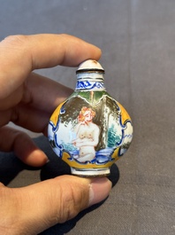 Seven various Chinese snuff bottles, Qianlong mark, 19/20th C.