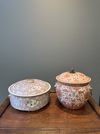 A Chinese iron-red-decorated covered bowl and a famille rose covered bowl, 19th C.