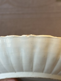 A pair of Chinese verte-Imari 'qilin' plates, Kangxi