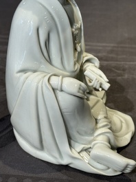 A Chinese Dehua blanc de Chine Guanyin, 19th C.