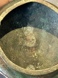 Two Chinese archaic bronze food vessels, 'ding 鼎', Han