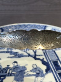 A Chinese blue and white 'Xi Xiang Ji' plate with silver mount, Yongzheng