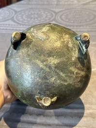 Two Chinese archaic bronze food vessels, 'ding 鼎', Han