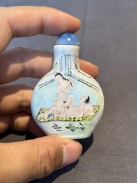 Seven various Chinese snuff bottles, Qianlong mark, 19/20th C.