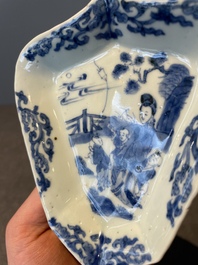 Three Chinese blue and white dishes and two plates, Kangxi