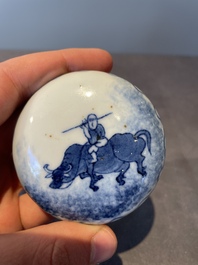 A Chinese blue and white brush washer and two seal paste boxes and covers, Qianlong mark, 19th C.