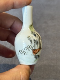 A Chinese famille rose miniature vase and a snuff bottle, Daoguang mark and of the period, 19th C.