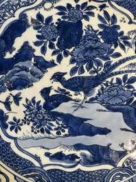 A large Chinese blue and white kraak porcelain dish with pheasants, Wanli