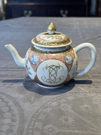 A Chinese monogrammed famille rose teapot with floral design, Yongzheng/Qianlong