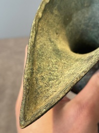 Three Chinese archaic bronze wine vessels, Zhou or later