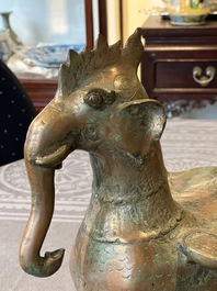 A large bronze sculpture and an opium weight in shape of Hintha or Hamsa, Burma/India, 17/18th C.