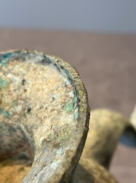 Three Chinese archaic bronze wine vessels, Zhou or later