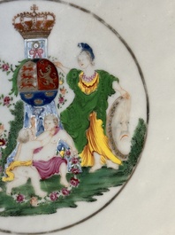 A Chinese export famille rose dish with a crowned coat of arms of the King's Club for the Danish market, Qianlong