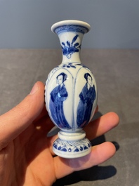 Two pairs of Chinese blue and white 'Long Eliza' vases, jade mark, Kangxi