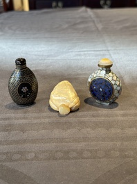 Two Chinese lacquered and mother-of-pearl-inlaid snuff bottles and a carved mother-of-pearl shell snuff bottle, Qianlong mark, 18/19th C