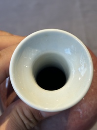 A Chinese monochrome peachbloom-glazed vase, Qianlong mark, 19/20th C.