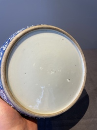 A Chinese blue and white brush washer and two seal paste boxes and covers, Qianlong mark, 19th C.