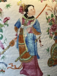 A Chinese Canton famille rose 'Wu Shuang Pu' vase, 19th C.