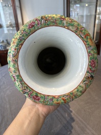 A Chinese Canton famille rose 'Wu Shuang Pu' vase, 19th C.