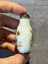 A group of six Chinese overlay glass snuff bottles, 19th C.