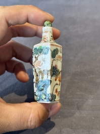 A Chinese double losange-shaped '12 zodiac animals' snuff bottle and a 'roosters' snuff bottle, 19th C.