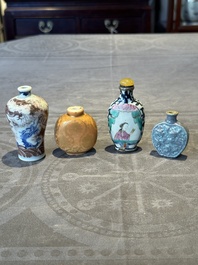Four various Chinese porcelain snuff bottles, 19th C.
