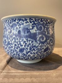 A large Chinese blue and white censer with chilong and floral design, Kangxi